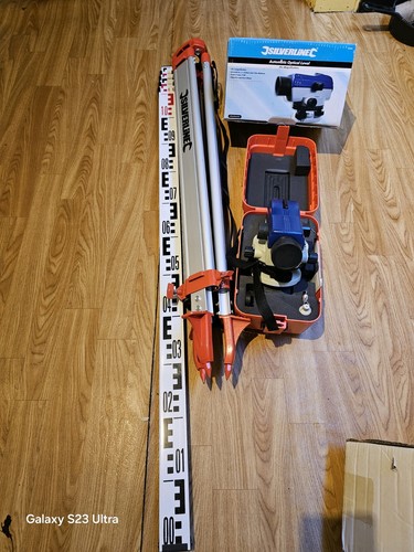 Automatic leveling equipment - automatic,